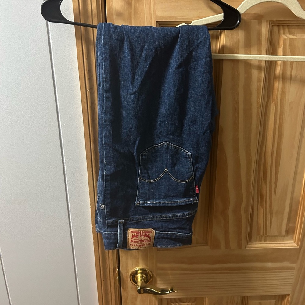 Levi’s 314 Shaping Straight W33 L32